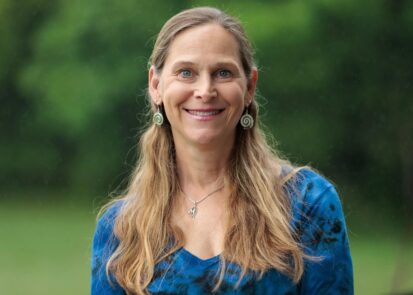 Dr. Elizabeth Martin